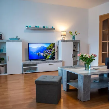 Lipno 1 アパート リプノ・ナト・ヴルタヴォウ