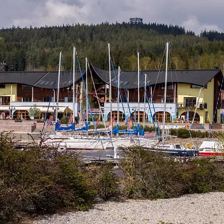 アパート Lipno 1 リプノ・ナト・ヴルタヴォウ